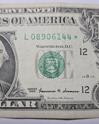 1999 Series $1 Replacement Star Note Serial Number L 08906144*💥 Rare  - Image 1 of 4