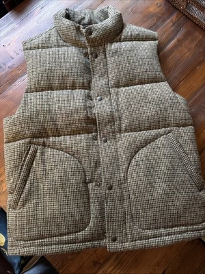 NWT J Crew Wool Tweed PrimaLoft Vest Sz Medium #CD276 - Image 1 of 4