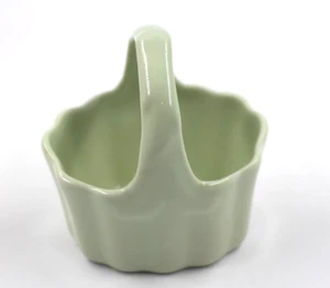 Vtg Japan Ceramic Mini Pale Green Basket Perfect For Tiny Flowers & Easter - Picture 1 of 8