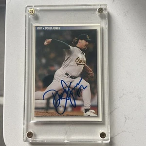 Doug Jones Signed Baseball Card - Picture 1 of 6