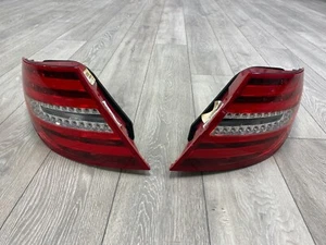 Mercedes - Benz W204 C63 Amg Coupe Heck LED USA Leuchten SET A2049060603/0703 - Bild 1 von 12