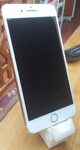Apple Iphone 8 plus 64 Gb. Funciona perfectamente. Comprado en UK. No libre. - Imagen 1 de 8