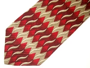 Vtg Alfani Mens Necktie Tie Burgundy Red Beige Geometric Silk 58" Career - Picture 1 of 3