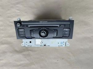AUDI A4 8K B8 2.0 TDI Autoradio Concert CD-Radio Tuner Panasonic 8T1035186B Orig - Bild 1 von 4