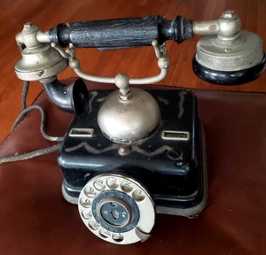 Antico telefono danese Kjobenhavns Telefon Aktieselskab da scrivania rotante modello D08 - Foto 1 di 21