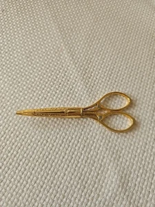 Hoffritz Vintage Gold Vergoldet Stickschere mit Etui 4" Made In Germany - Bild 1 von 3