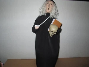 Byers Choice 2024 Halloween Warlock with Skull New - Picture 1 of 2