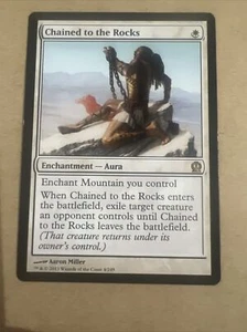 CHAINED TO THE ROCKS-THEROS- MTG- MAGIC THE GATHERING - Picture 1 of 2