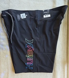 Hurley Crossover Board Shorts Men’s Size 36 NWT Black With Neon Lettering   CLBX - Picture 1 of 6