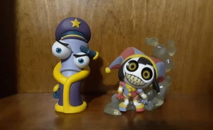 Menge 2 - 3" The Amazing Digital Circus Animiniz - Evil Kinger & Possessed Pomni - Bild 1 von 2