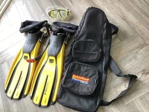 Quality Diving/snorkeling Set In Quality Shoulder Bag Sz Small Worn One Holiday - Picture 1 of 5