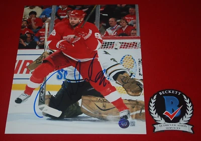 TOMAS HOLMSTROM Detroit Redwings Signed 8X10 photo Beckett COA BH85604 - Image 1 of 3