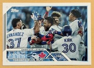 Serie Topps 2023/Rogers Centre No. 84/Toronto Blue Jays - Imagen 1 de 2