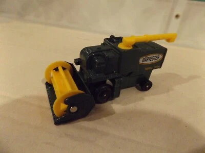 HARVESTER  379a COMBINE by MATCHBOX , 1977, Made in CHINA - Image 1 of 4
