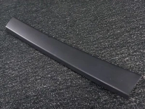BMW 5-Series E39 Original Rear Left Door Guide Window Cover Panel 51.34-8159881 - Picture 1 of 14