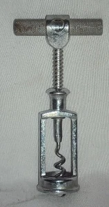 VINTAGE ENGLISH IRON CORKSCREW WINE BEER BOTTLE OPENER COLLECTIBLE - Picture 1 of 5