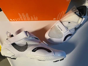 NIKE WOMENS SUPERREP CYCLING SHOES SIZE 6 NWOB WHITE/BLACK $120 - Picture 1 of 5