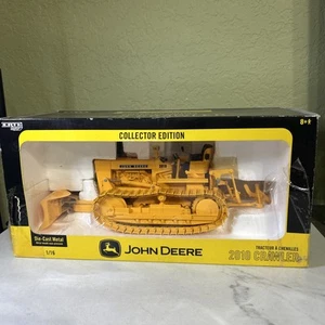 2003 VTG ERTL John Deere 2010 Crawler Coll Ed #15472A 1/16th Scale NIB - Picture 1 of 7