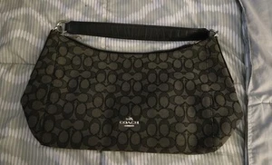 Borsa COACH firmata C tela 16" x 8" GRIGIO E NERO. A2 - Foto 1 di 5