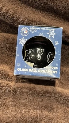 Ornamento de bola de vidrio New York Mets City Connect negro exclusivo de FOCO Foto 1 de 2