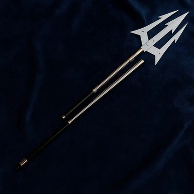 Réplica de tridente de película Aquaman | Lanza de tres puntas forjada a mano | Juegos con disfraces de fantasía Foto 1 de 4