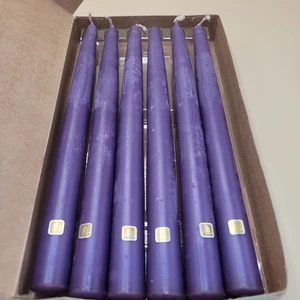 PartyLite Amethyst Spitzkerzen 6er Box lila 10 Zoll unparfümiert neuer alter Bestand - Bild 1 von 4