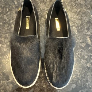 Louise Et Cie Suede Rabbit Fur Flats Women’s Size 9 1/2 - Picture 1 of 9