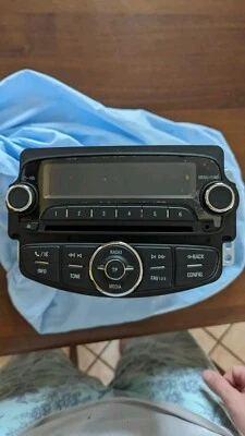 AUTORADIO OPEL Corsa E 3° Serie 39012675 (15) 1397053 - Immagine 1 di 4