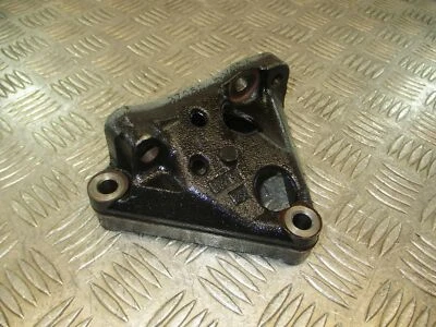 Toyota Prius MK4 XW50 2016 1,8 híbrido X2ZR-Y22. Montaje motor 37050-V5DA 41K Foto 1 de 4