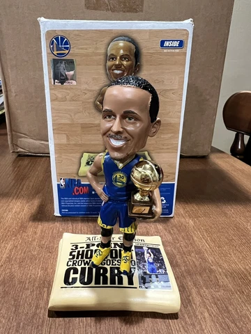 Stephen Curry Golden State Warriors Bobblehead FOCO 3-Point Crown #78/2016 Cover