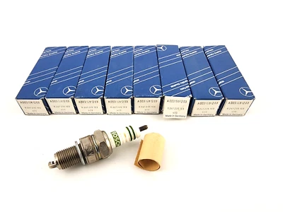 NOS 8pcs Genuine Mercedes Benz Bosch Super Spark Plug V8 8Cyl 1960-1980 - Image 1 of 3