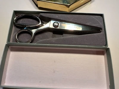 GINGHER Pinking Shears G-7P Scissors 7.5" Chrome Shiny - Image 1 of 4