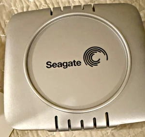 Seagate ST30000CB External Hard Drive 300GB - USB / firewire Storage 9Y7865-560 - Picture 1 of 4