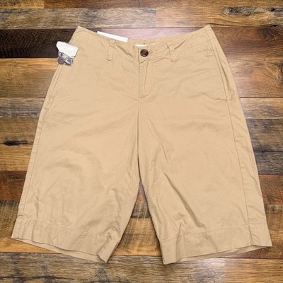 Merona Bermuda Shorts Womens 2 Khaki Brown Contour Fit New  - Image 1 of 4