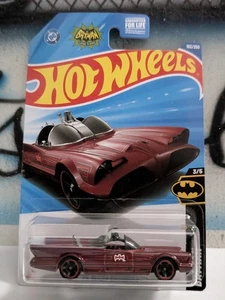 Hot Wheels 1:64 Batman TV Series Batmobile (Red) - Picture 1 of 1