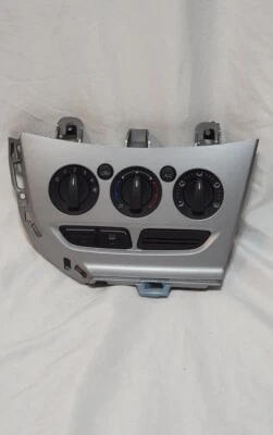 2013-2014 Ford Focus AC Heater Climate Control Unit Bezel OEM CM5T-19980-AE — 第 1/4 张图片