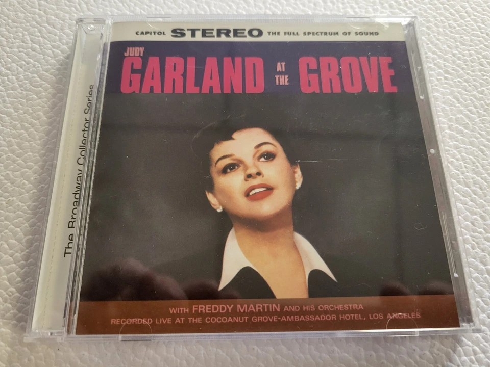 CD   JUDY GARLAND at the grove   COMME NEUF - Photo 1/1