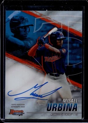 2021 Bowman's Best Best of '21 Autographs Refractors Misael Urbina - Image 1 of 2
