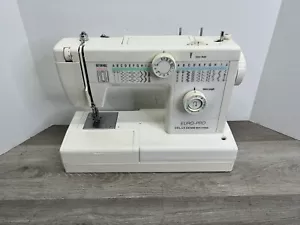 Macchina da cucire Euro-Pro Delux Denim 50-1262D **NO PEDALE NON TESTATO* - Foto 1 di 10
