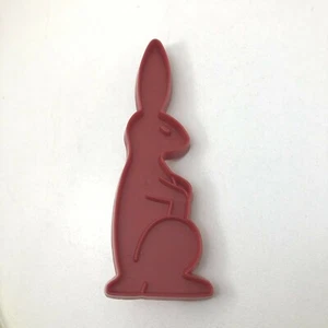 Vintage Tupperware Plastic Red Bunny Rabbit Cookie Cutter Easter - Picture 1 of 3