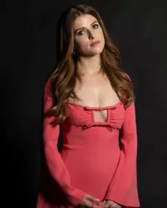 Anna Kendrick PHOTO 4x6 8x10 (select size) #002 - Picture 1 of 1