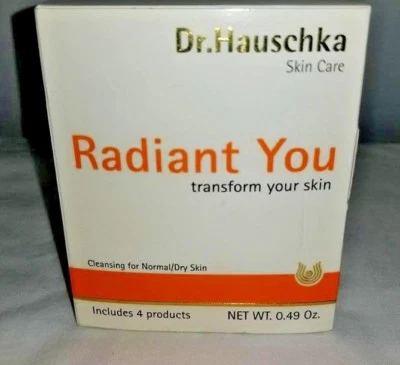 Dr. Hauschka Cuidado de la Piel Radiante Lavanda Baño Crema Limpiadora Tónico Mascarilla Set Foto 1 de 2