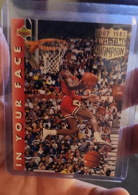 1992-93 Upper Deck - Michael Jordan #453 1987, 1988 dos veces campeón Foto 1 de 2