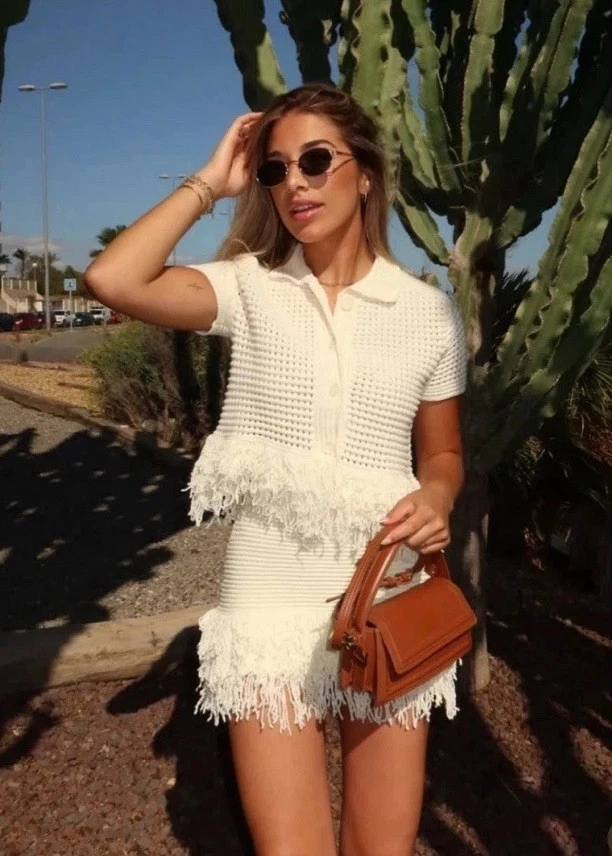 CHAQUETA DE PUNTO A CUADROS CON FLECOS ZARA CUELLO CRUDO SS25 TALLAS XL REF. 4331/023 Foto 1 de 4