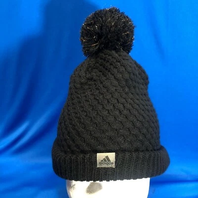 Usado en Excelente Condición Adidas Adulto Negro Acrílico Tejido Invierno "Beanie" con Borla, Acentos Dorados Foto 1 de 4