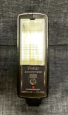 Classic Vivitar Auto/Thyristor 292 w/case. No Charger - Image 1 of 4