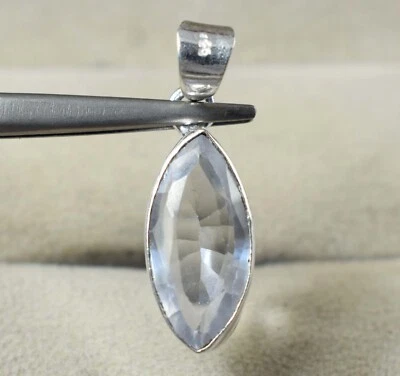 Сертифицированный кулон из натурального белого сапфира Montana 7,30 карата 17 x 8 мм с камнями маркиза - Изображение 1 из 4