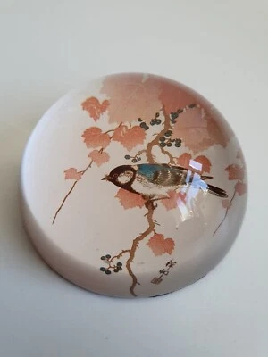 OHARA KOSON Parastone Collection “Tit And Grapes“ Glass Paperweight  - image 1 of 4