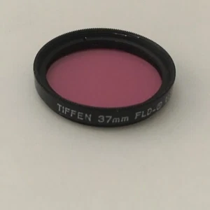 VINTAGE TIFFEN 37mm FLD SCREW IN FILTER MADE IN USA -FREE SHIPPING - Picture 1 of 3
