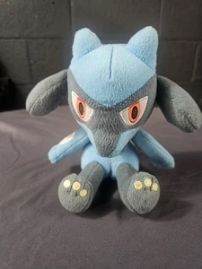 Tomy Pokemon Riolu Plüsch - Bild 1 von 12